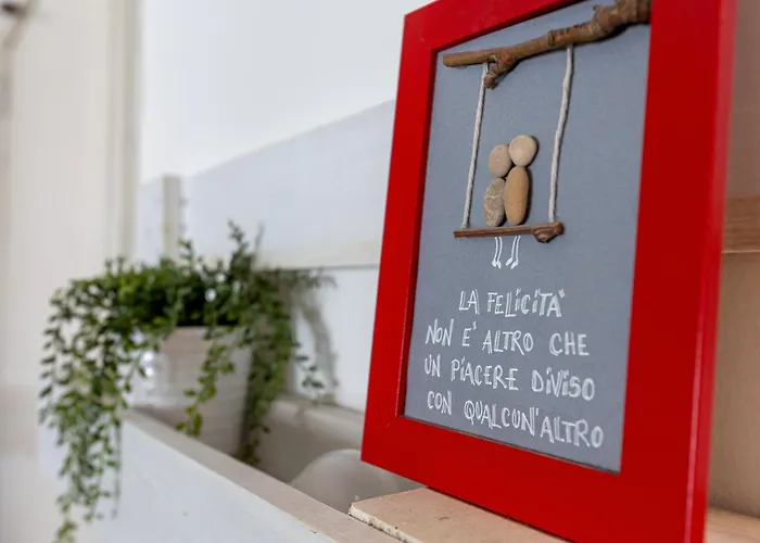 Guesthost - Bright Flat Sant Orsola & Laura Appartement Bologne